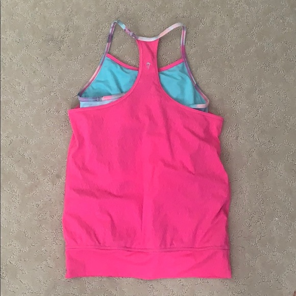 Bubble ivivva top with sports bra - Picture 2 of 3